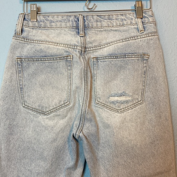 TNR Womens Size 27 Distressed Ripped High Rise Mom Jeans Blue Denim Frayed Hem - Picture 8 of 16